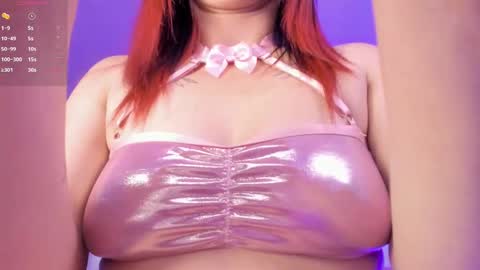 Snapshot of scarletgv chatting on October 7, 5:12 am Scarlet online show from October 7, 5:12 am