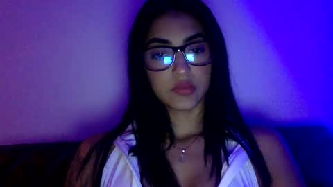 scarleth061 online show from September 30, 11:42 pm