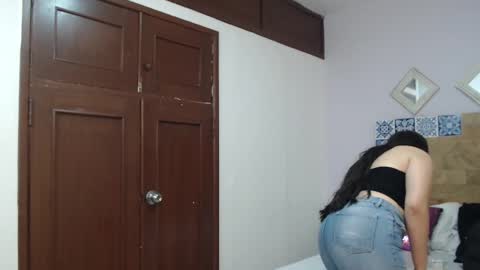 scarlet  online show from October 10, 10:31 am