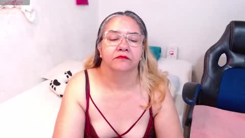 Scarlett  online show from January 26, 11:39 pm