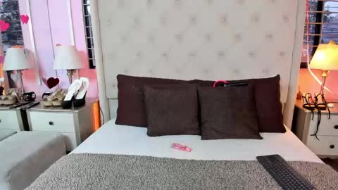 scarlett_leblanc_ online show from May 29, 12:25 pm