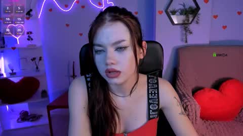 Scarlett online show from February 17, 11:59 pm