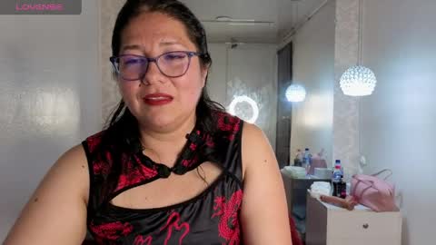 scarlett_widow online show from June 3, 3:29 am