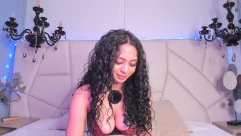 Scarlett Fever online show from April 8, 8:44 pm