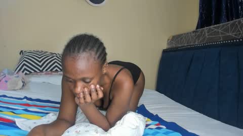 scarlettlust_dior44 online show from April 13, 9:21 am