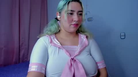 Snapshot of scarlettqueen56 chatting on February 2, 4:59 am chloe online show from February 2, 4:59 am