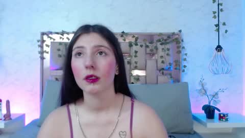 Snapshot of scarlettroxx chatting on September 9, 11:32 am Scarlet online show from September 9, 11:32 am