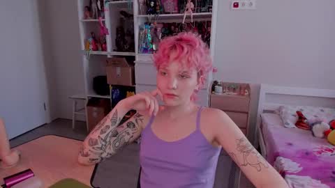 Rina online show from November 15, 7:31 am