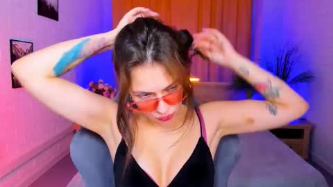 Sea Jorji online show from November 22, 2:53 pm