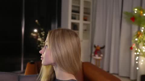 Snapshot of seeunexttime chatting on December 20, 3:03 am Jess online show from December 20, 3:03 am