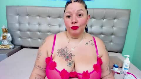 Selena online show from March 7, 4:46 am