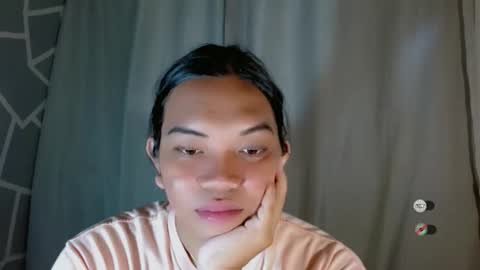 Selena online show from February 3, 4:21 am