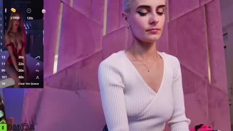 Selena online show from November 4, 4:39 am