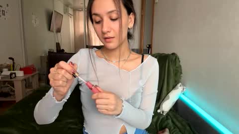 Selina online show from March 1, 8:58 am