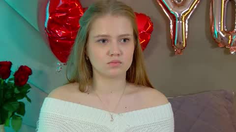 SelinSwarovski online show from February 16, 6:08 pm