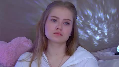 SelinSwarovski online show from October 3, 6:13 pm