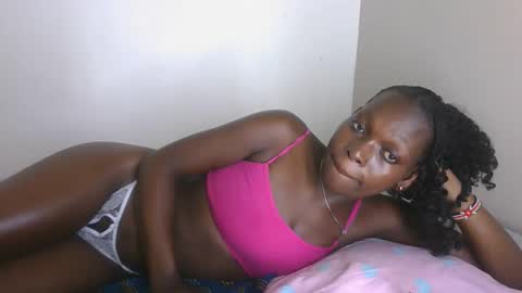 sellinprinces online show from December 2, 9:44 am