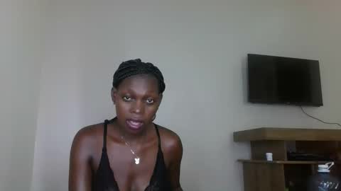 sellinprinces online show from November 5, 10:20 am