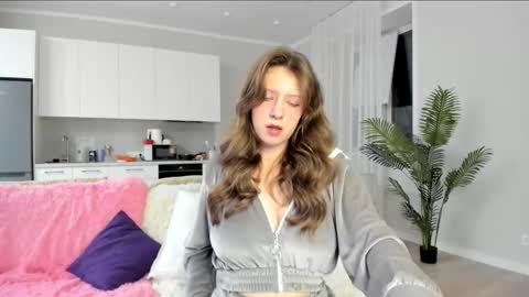 Ami online show from November 7, 12:33 pm