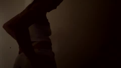 Snapshot of sennya_hayes chatting on October 21, 8:02 pm Sennya online show from October 21, 8:02 pm