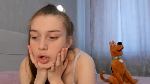 Anna online show from March 1, 10:59 am