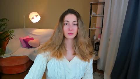 sensitiveheartt online show from November 4, 7:19 pm