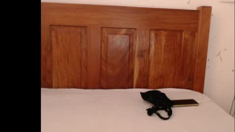 Anne online show from April 4, 9:52 am