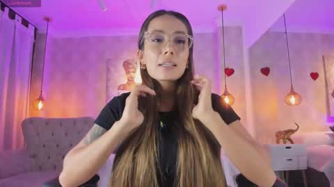 serena___ online show from February 17, 3:28 am