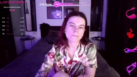 serenamilss online show from February 23, 1:43 pm