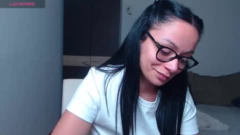 SereneSophi online show from March 12, 7:22 am