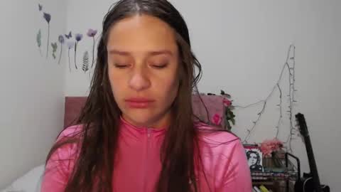 Snapshot of serenity_crystal chatting on January 20, 11:32 pm serenity_crystal online show from January 20, 11:32 pm