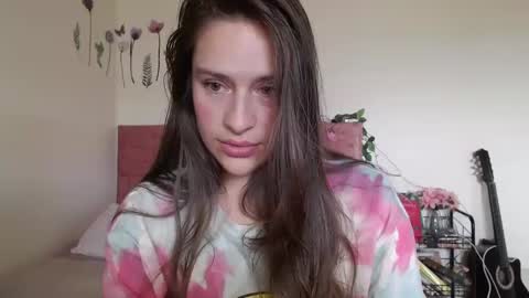 Snapshot of serenity_crystal chatting on February 1, 4:11 pm serenity_crystal online show from February 1, 4:11 pm