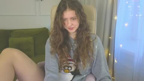 Hey Guys and Girls non-binary personalities  Im Sereta online show from December 30, 10:43 am