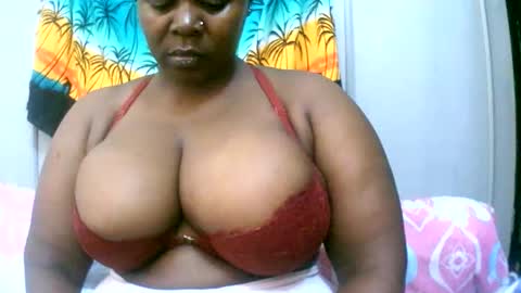 sexxi_ebony online show from February 19, 4:23 am