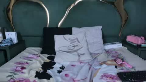 Sexxtaty online show from July 18, 3:25 pm