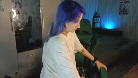 Lally online show from July 28, 6:42 pm