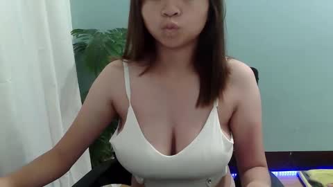 sexy_asian_dhar online show from April 26, 9:56 pm