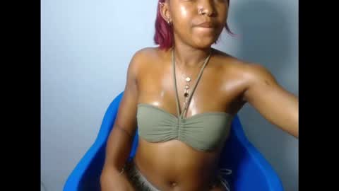 sexy_bluey247 online show from November 11, 6:49 pm