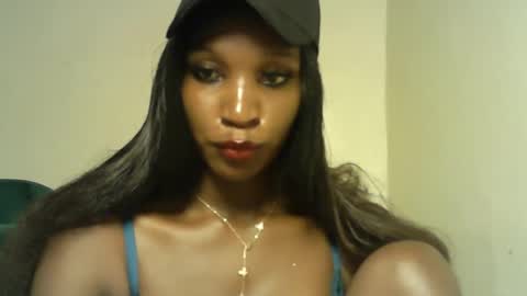 sexy_chocoy05 online show from March 24, 9:31 pm