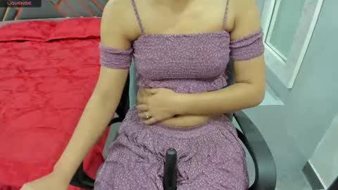 Snapshot of sexy_doll_1_ chatting on February 19, 11:46 pm Sexydoll online show from February 19, 11:46 pm