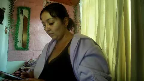 sexy lolas online show from July 20, 7:47 pm