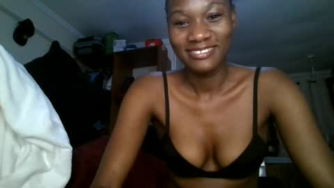 Nyla online show from July 30, 2:45 am