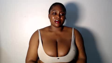 Luna online show from February 27, 8:52 pm