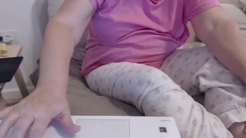 Sexyblonde4u58 online show from September 30, 4:29 am