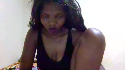 Essy online show from September 28, 2:22 pm