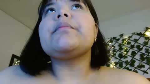 Snapshot of sexychubbyy chatting on March 9, 3:43 am Eva online show from March 9, 3:43 am