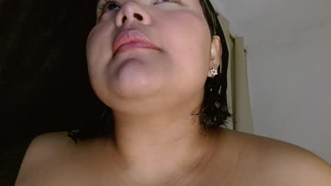 Snapshot of sexychubbyy chatting on February 16, 2:10 pm Eva online show from February 16, 2:10 pm