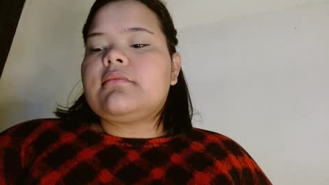 Snapshot of sexychubbyy chatting on December 9, 8:33 am Eva online show from December 9, 8:33 am