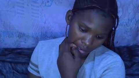 sexydoll002 online show from November 12, 1:20 pm