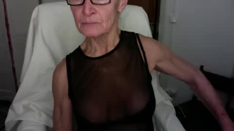 SexyFit58 online show from January 31, 11:47 pm